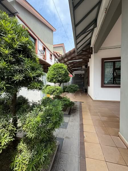 Semi-Detached House for Sale in Bahau (Negeri Sembilan) - Phoebe Lam - Exterior - PropertyGuru.com.my