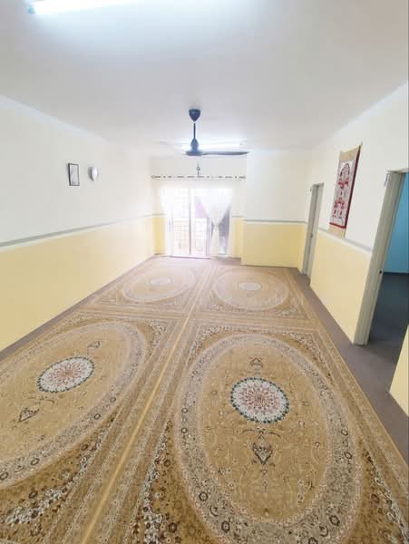 Pangsapuri untuk Dijual di Merdeka Villa - Azli Ibrahim - Living Room - PropertyGuru.com.my