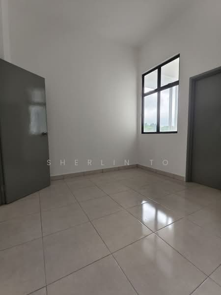 Semi-Detached House for Sale in Taman Mutiara Mas (Skudai) - Sherlin To - Interior - PropertyGuru.com.my