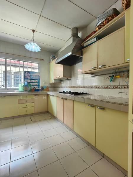 2-storey Terraced House for Sale in Taman Sea (Petaling Jaya) - Richard Liew - Kitchen - PropertyGuru.com.my