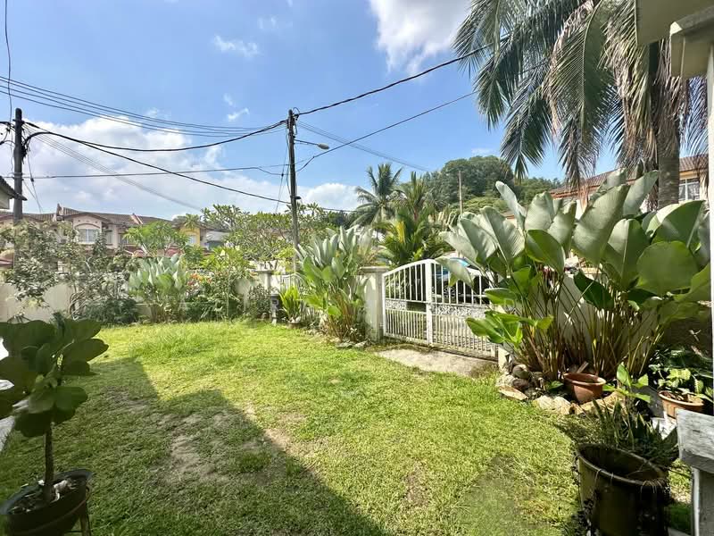 Terraced House for Sale in Bandar Putra Permai (Seri Kembangan) - Azira Ahmad - Exterior - PropertyGuru.com.my