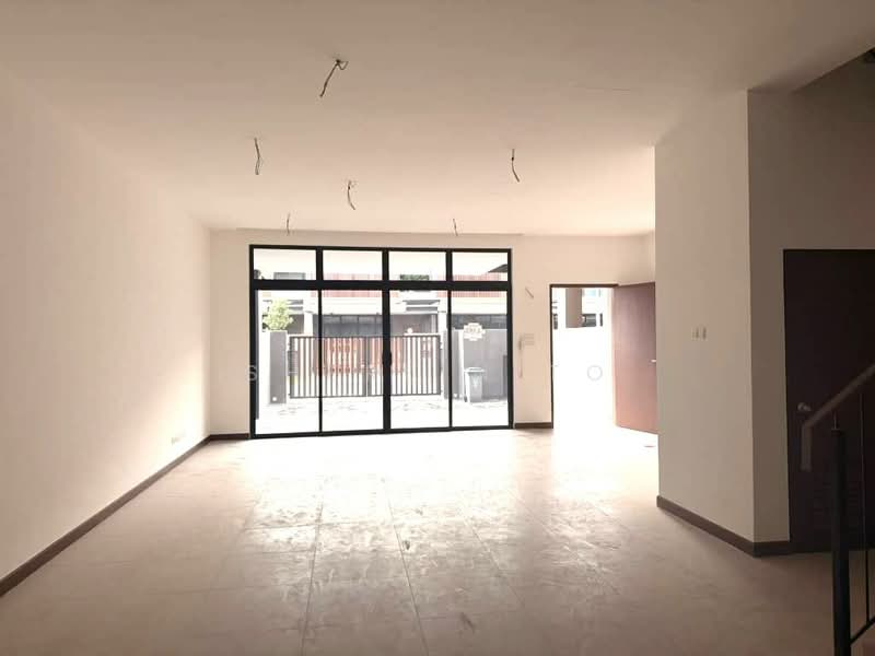 Rumah Teres 2 Tingkat untuk Dijual di Puteri Harbour (Iskandar Puteri (Nusajaya)) - Sherlin To - Living Room - PropertyGuru.com.my