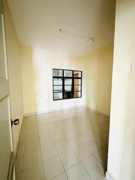 Rumah Berkembar untuk Dijual di Kampung Sungai Ramal Luar (Kajang) - Akramin Firdaus Bin Mokhtar - PropertyGuru.com.my
