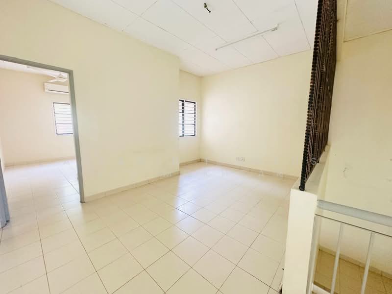 Rumah Berkembar untuk Dijual di Kampung Sungai Ramal Luar (Kajang) - Akramin Firdaus Bin Mokhtar - PropertyGuru.com.my