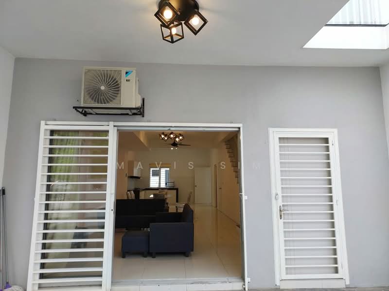 2-storey Terraced House for Rent in Cybersouth (Dengkil) - Mavis Sim - PropertyGuru.com.my