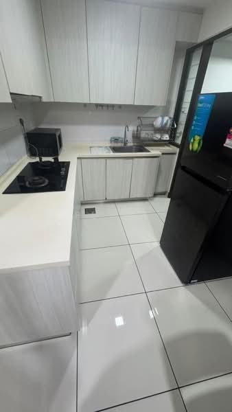 Service Residence for Rent at Residences @ 1 Tebrau - Puyol Chin - Kitchen - PropertyGuru.com.my