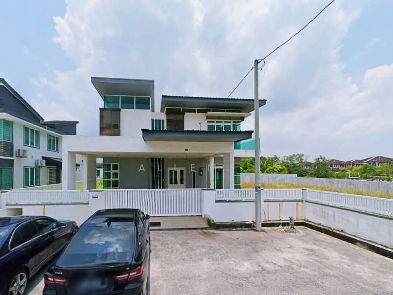 Semi-Detached House for Sale in Desa Manjung Raya (Lumut) - Allen . - Exterior - PropertyGuru.com.my