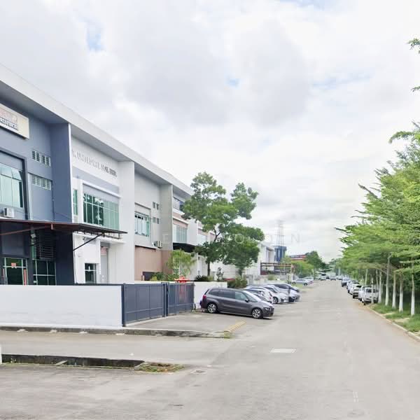 Kilang untuk Disewa di Kawasan Perindustrian Tiong Nam (Tebrau) - Zoe Voon - Exterior - PropertyGuru.com.my