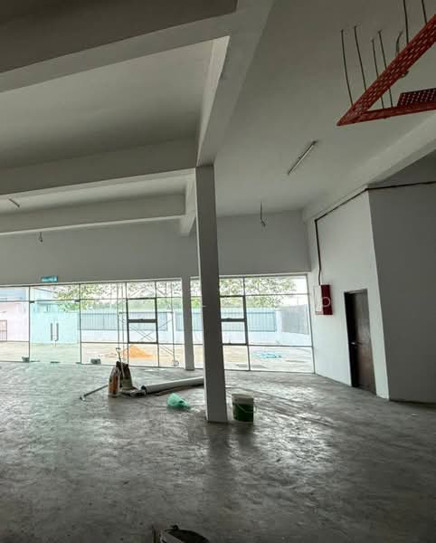 Semi-D Factory for Rent in Pekan Nanas (Johor) - Sherlin To - Interior - PropertyGuru.com.my