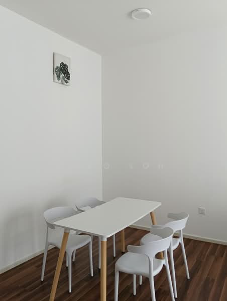 Service Residence for Rent at SqWhere Service Apartments - Coco Loh - PropertyGuru.com.my