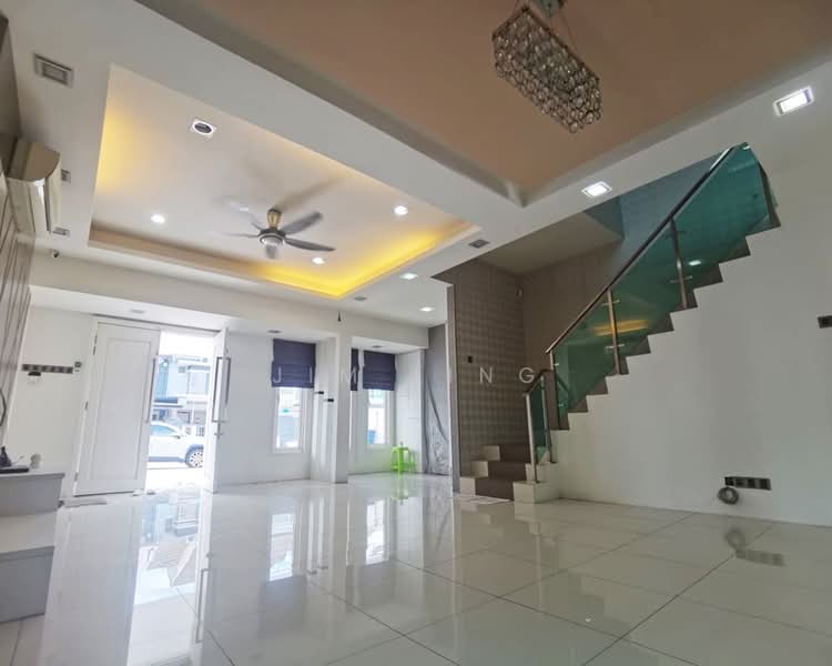 Rumah Teres untuk Dijual di Kemuning Utama (Shah Alam) - Jim Ling - Living Room - PropertyGuru.com.my
