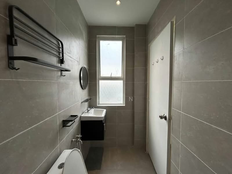 Service Residence for Rent at Pearl Suria - Wilson . - Bathroom - PropertyGuru.com.my