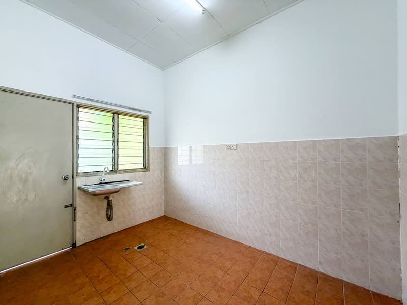 1-storey Terraced House for Sale in Puncak Alam (Selangor) - Fauran Nawawi - PropertyGuru.com.my