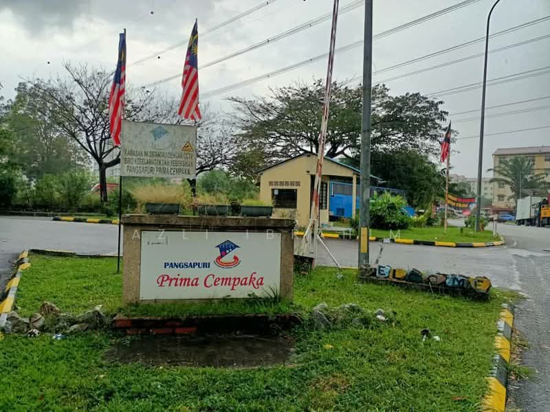 Rumah Flat untuk Dijual di Pangsapuri Prima Cempaka - Azli Ibrahim - Exterior - PropertyGuru.com.my