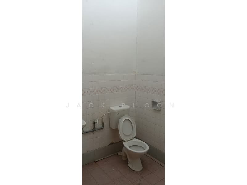 2-storey Terraced House for Sale in Kulai (Johor) - Jack Phoon - Bathroom - PropertyGuru.com.my