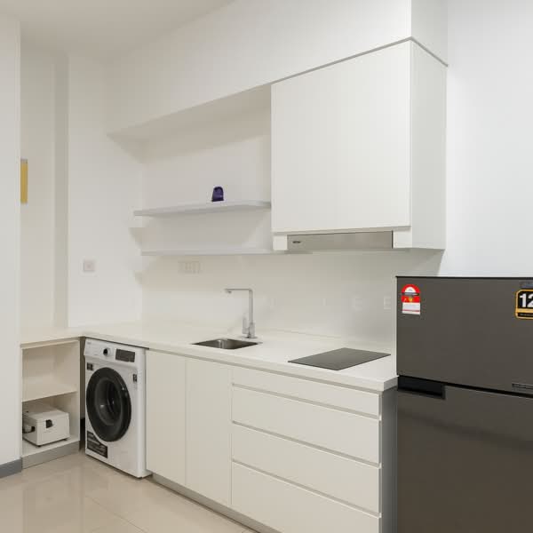 Service Residence for Rent at Southlink - Jason Lee - Kitchen - PropertyGuru.com.my