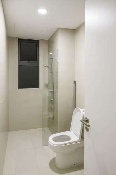 Service Residence for Rent at Southlink - Jason Lee - Bathroom - PropertyGuru.com.my