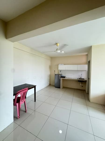 Service Residence for Rent at Starz Valley - Joan Loh - Kitchen - PropertyGuru.com.my