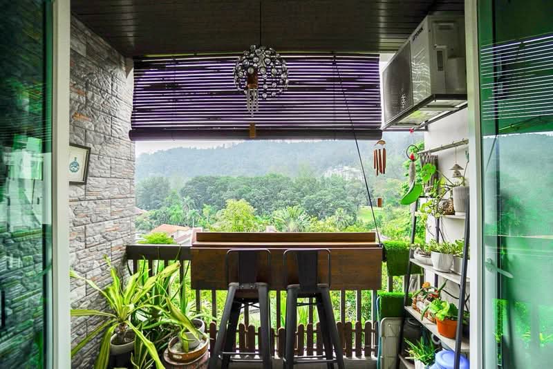Kondominium untuk Dijual di Menara Kayangan - Azli Ibrahim - Balcony - PropertyGuru.com.my