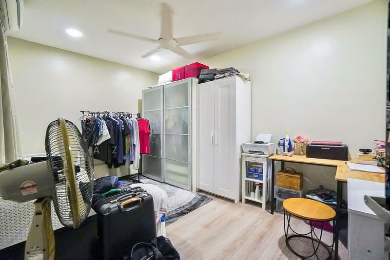 Kondominium untuk Dijual di Menara Kayangan - Azli Ibrahim - Bedroom - PropertyGuru.com.my