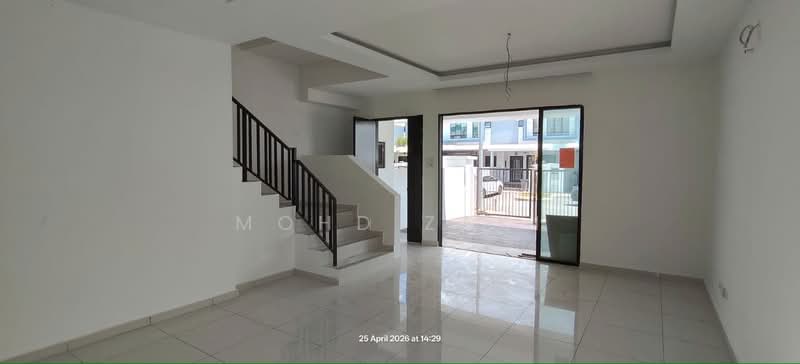 2-storey Terraced House for Sale in Semenyih (Selangor) - Mohd Zaki - Living Room - PropertyGuru.com.my