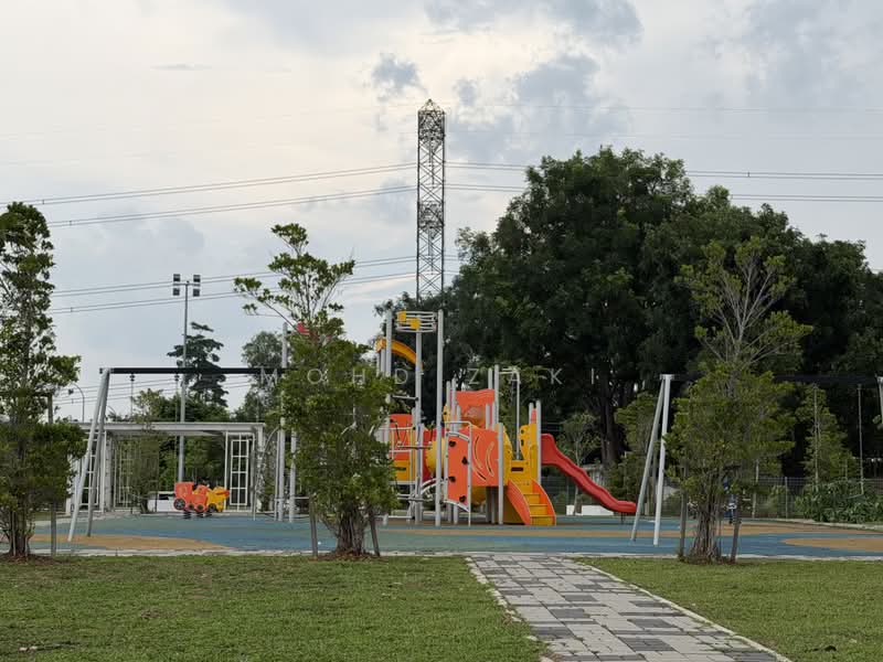 2-storey Terraced House for Sale in Semenyih (Selangor) - Mohd Zaki - Exterior - PropertyGuru.com.my