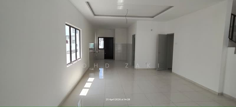 2-storey Terraced House for Sale in Semenyih (Selangor) - Mohd Zaki - Living Room - PropertyGuru.com.my