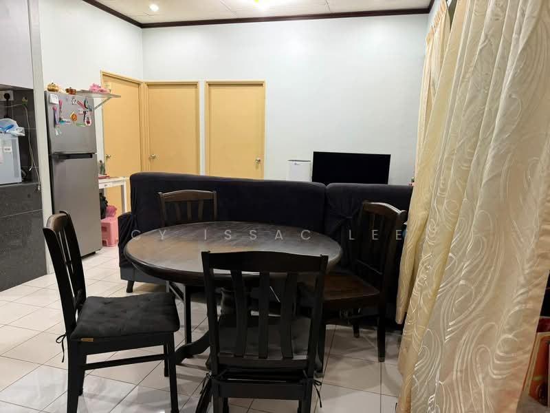 Pangsapuri untuk Dijual di Sri Aman Block C (Sri Aman Block 1 & 3) - Cy Issac Lee - Dining Room - PropertyGuru.com.my