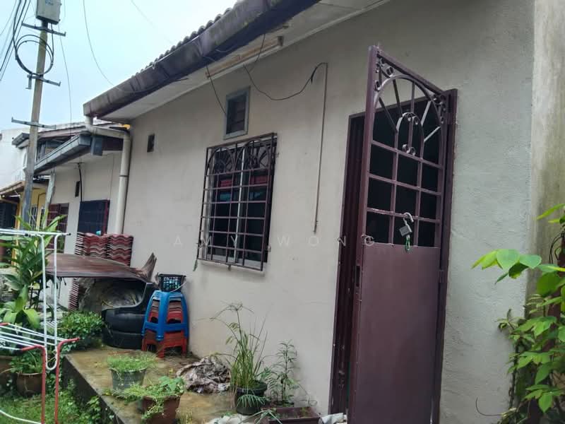 Rumah Teres 2 Tingkat untuk Dijual di Batu Caves (Selangor) - Amy Wong - Exterior - PropertyGuru.com.my
