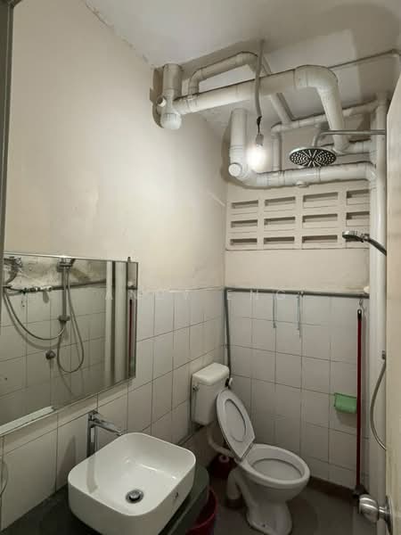 Apartment for Sale at Pangsapuri Angsana - Andy Eng - Bathroom - PropertyGuru.com.my