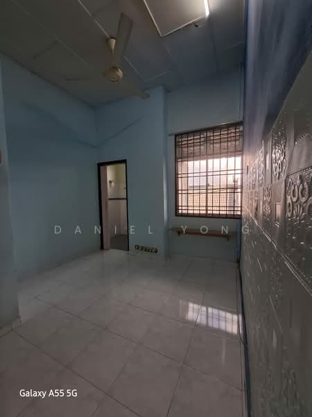 2.5-storey Terraced House for Sale in Taman Pulai Utama (Skudai) - Daniel Yong - Interior - PropertyGuru.com.my