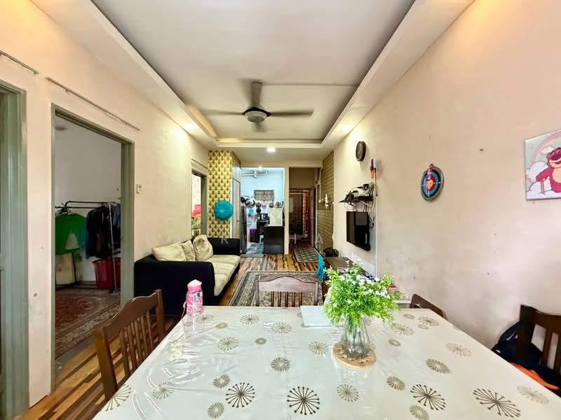 Apartment for Sale at Sri Dahlia - Hairi Halim - PropertyGuru.com.my