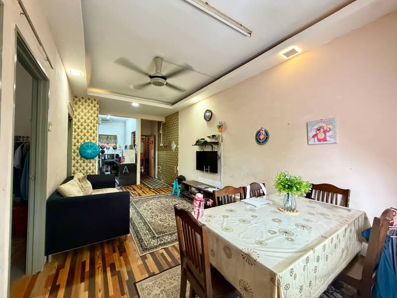 Apartment for Sale at Sri Dahlia - Hairi Halim - PropertyGuru.com.my