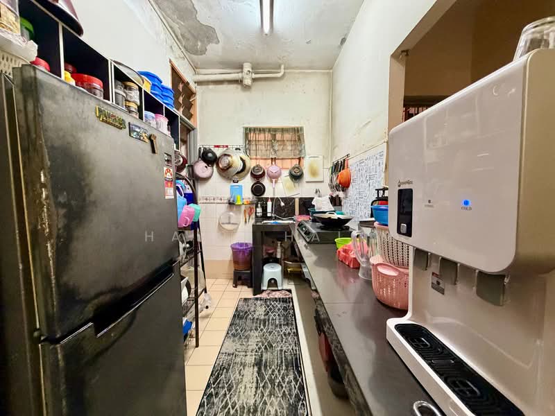 Apartment for Sale at Sri Dahlia - Hairi Halim - PropertyGuru.com.my