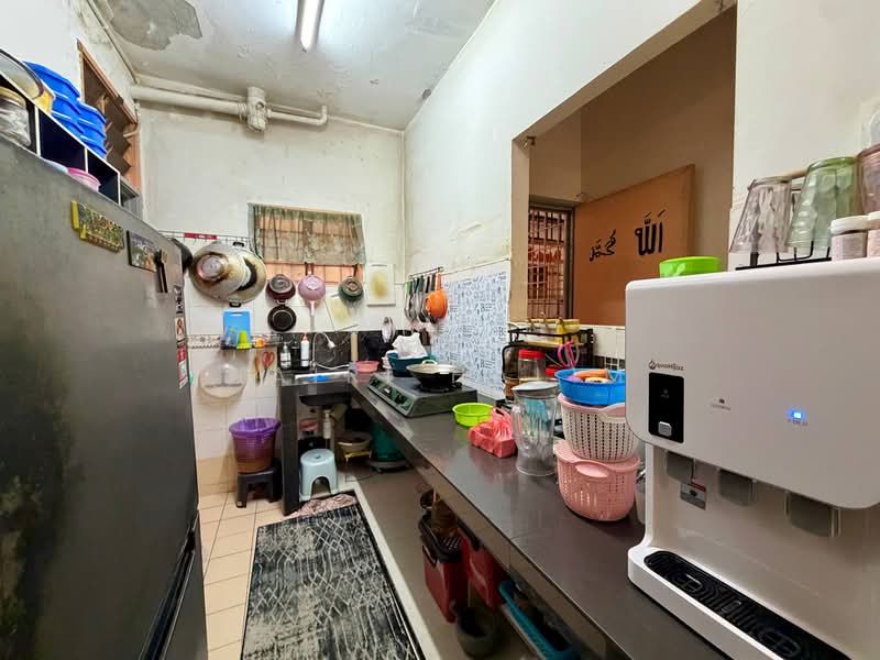 Apartment for Sale at Sri Dahlia - Hairi Halim - PropertyGuru.com.my