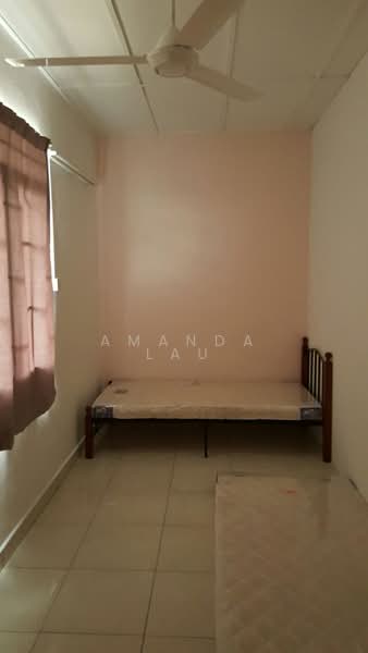 Pangsapuri untuk Dijual di Mentari Court - Amanda Lau - Bedroom - PropertyGuru.com.my