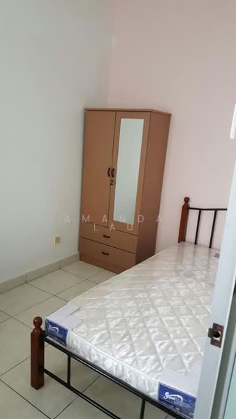 Pangsapuri untuk Dijual di Mentari Court - Amanda Lau - Bedroom - PropertyGuru.com.my