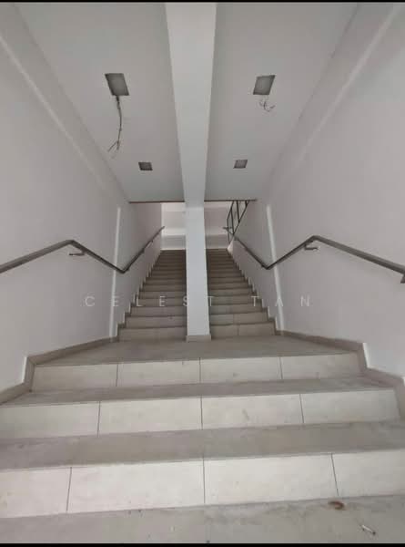 Shop for Rent in Taman Molek (Johor Bahru) - Celest Tan - PropertyGuru.com.my