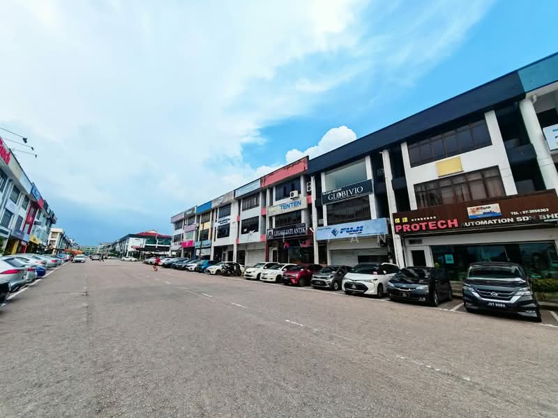 Shop for Rent in Taman Molek (Johor Bahru) - Celest Tan - PropertyGuru.com.my