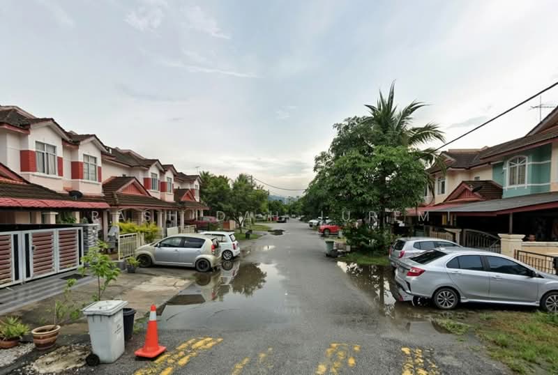 2-storey Terraced House for Sale in Puncak Alam (Selangor) - Rashidah Juremi - Exterior - PropertyGuru.com.my