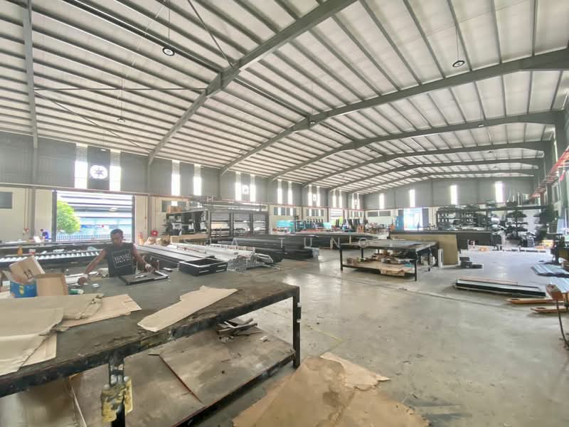 Detached Factory for Sale in Kawasan Industri Sungai Purun (Semenyih) - Sia Tung - Interior - PropertyGuru.com.my