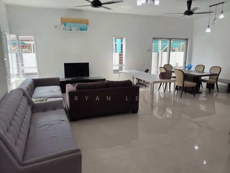 Semi-Detached House for Sale in Taman Aman Perdana (Kapar) - Ryan Lee - Living Room - PropertyGuru.com.my