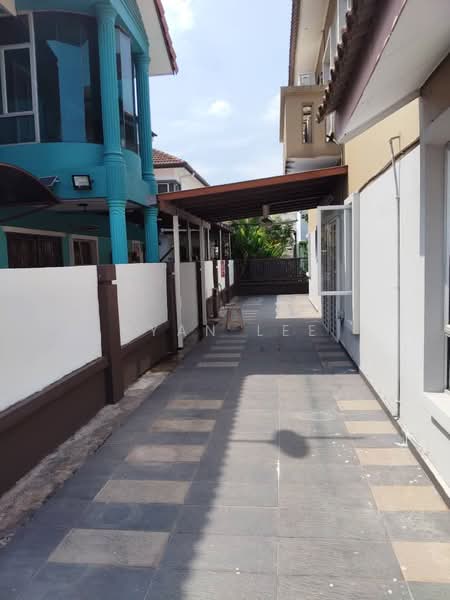 Semi-Detached House for Sale in Taman Aman Perdana (Kapar) - Ryan Lee - Exterior - PropertyGuru.com.my