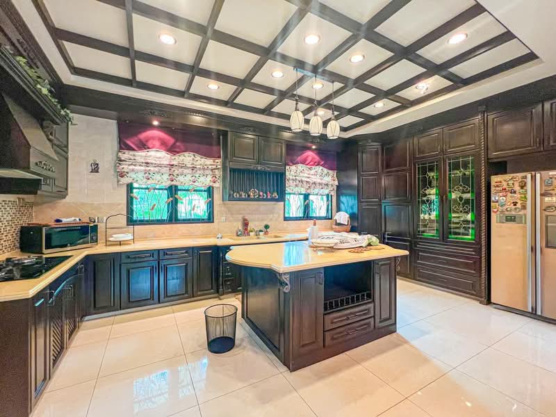 Bungalow for Sale in Sepang (Selangor) - BILYA ARIFF - Kitchen - PropertyGuru.com.my