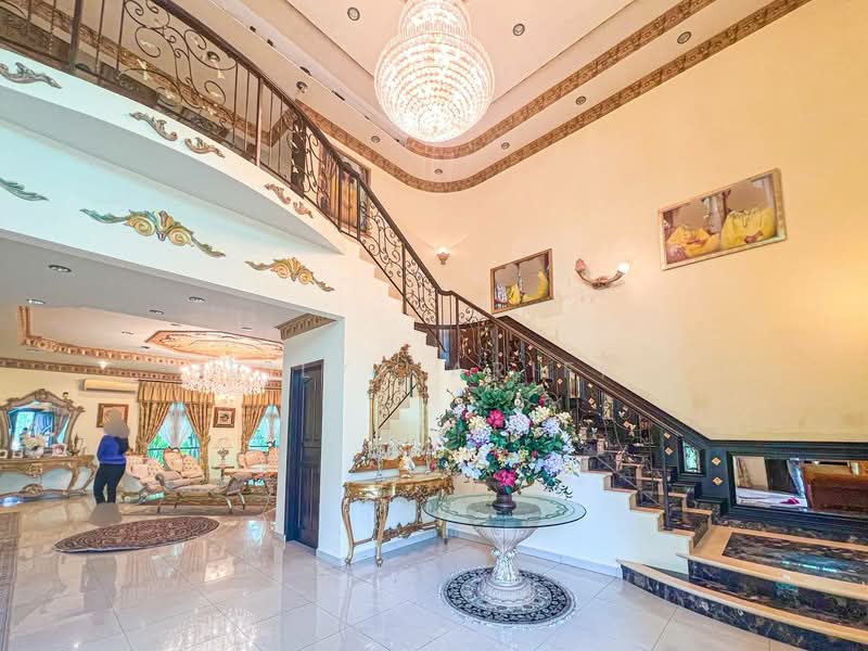 Bungalow for Sale in Sepang (Selangor) - BILYA ARIFF - Entrance - PropertyGuru.com.my