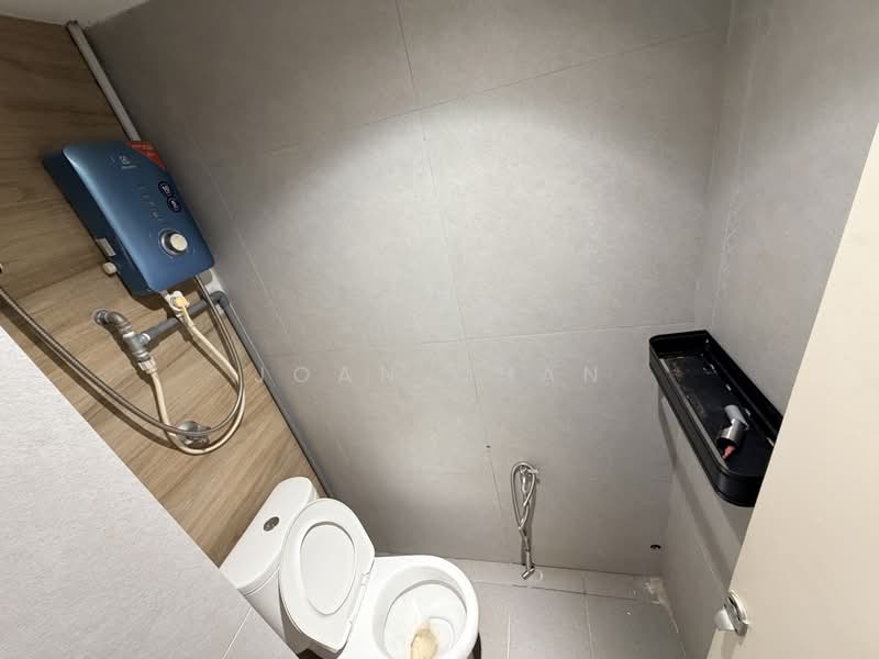 Pejabat untuk Disewa di Dataran Prima (Petaling Jaya) - Joan Chan - Bathroom - PropertyGuru.com.my