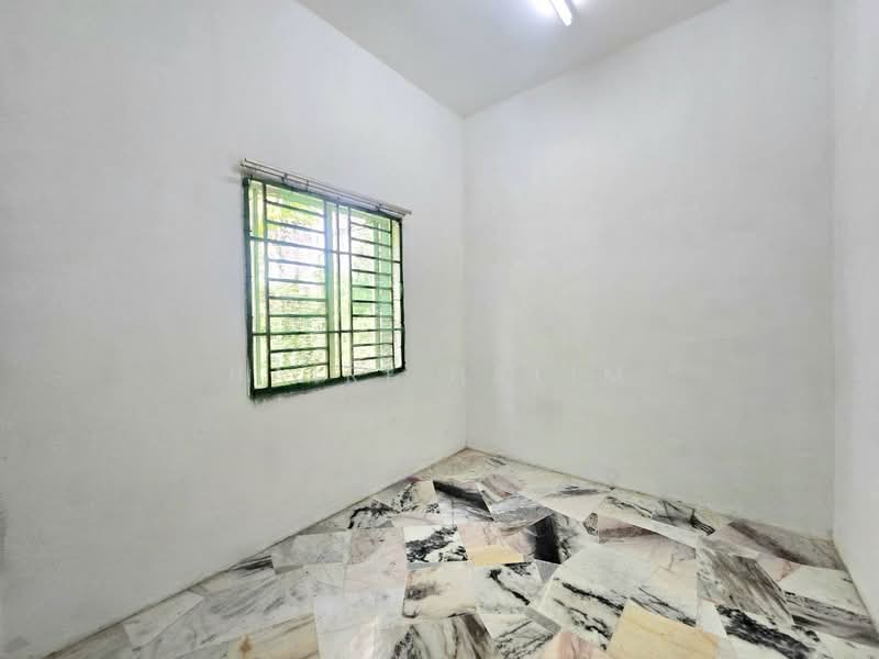 1-storey Terraced House for Sale in Kota Kemuning (Shah Alam) - Hairi Halim - PropertyGuru.com.my