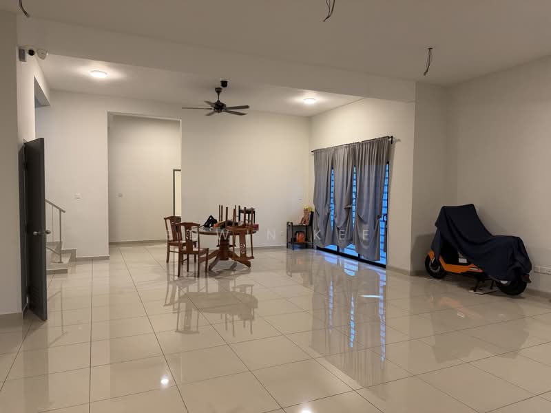 Rumah Banglo untuk Dijual di Mantin (Negeri Sembilan) - EDWIN KEE - Living Room - PropertyGuru.com.my