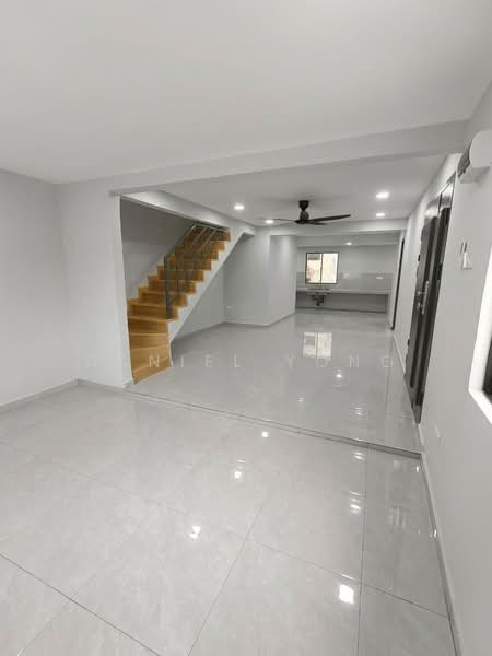 2-storey Terraced House for Sale in Taman Bukit Jaya (Ulu Tiram) - Daniel Yong - Interior - PropertyGuru.com.my