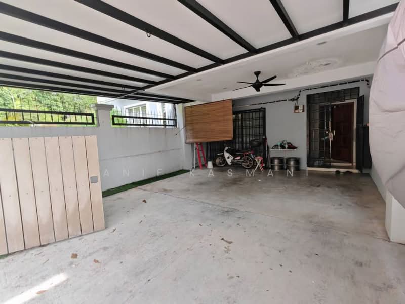 Rumah Teres 2 Tingkat untuk Dijual di Seksyen 11 (Kota Damansara) - Hanif Kasmani - PropertyGuru.com.my